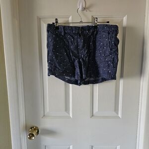 Old Navy shorts that are not jeans navy with white polka dots with belt loops
